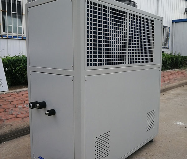 5匹、6匹風冷式冷水機